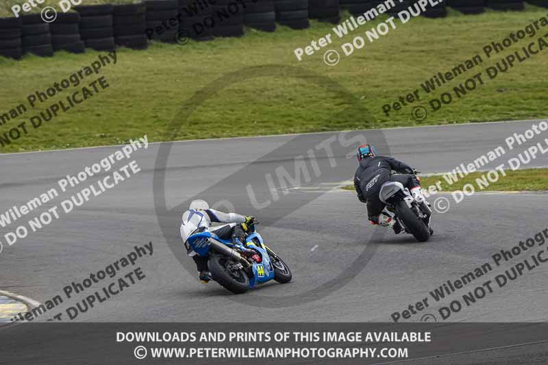anglesey no limits trackday;anglesey photographs;anglesey trackday photographs;enduro digital images;event digital images;eventdigitalimages;no limits trackdays;peter wileman photography;racing digital images;trac mon;trackday digital images;trackday photos;ty croes